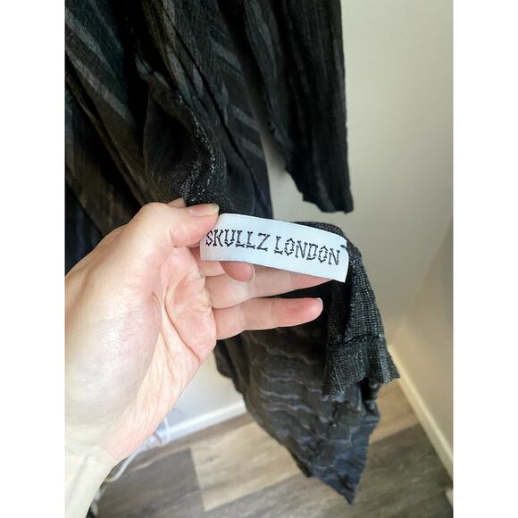 Skullz London Striped Cotton Black Asymmetrical Drape Duster Cardigan Whimsygoth - Picture 6 of 7